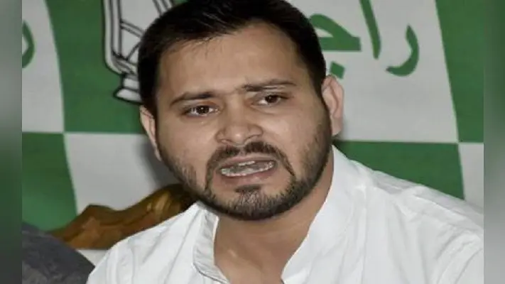 COVID-19 Bihar Live Update : तेजस्वी का सवाल, ‘लॉकडाउन’ के 21 दिन बाद भी बिहारियों को साधारण ट्रेन से क्यों नहीं लाया जा सकता