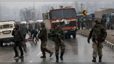Kulgam News: अलमारी के पीछे बंकर बनाकर बैठे थे आतंकी, सैन्य कार्रवाई में ढेर