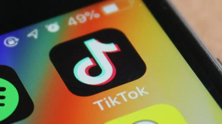 TikTok पर मोटे और गरीब लोगों के लिए कोई जगह नहीं ?