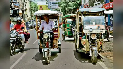 सासाराम में ऑटो व टोटो के लिए बनेगा अलग लेन, अब अवैध पार्किंग में लगायी गाड़ी तो कटेगा चालान