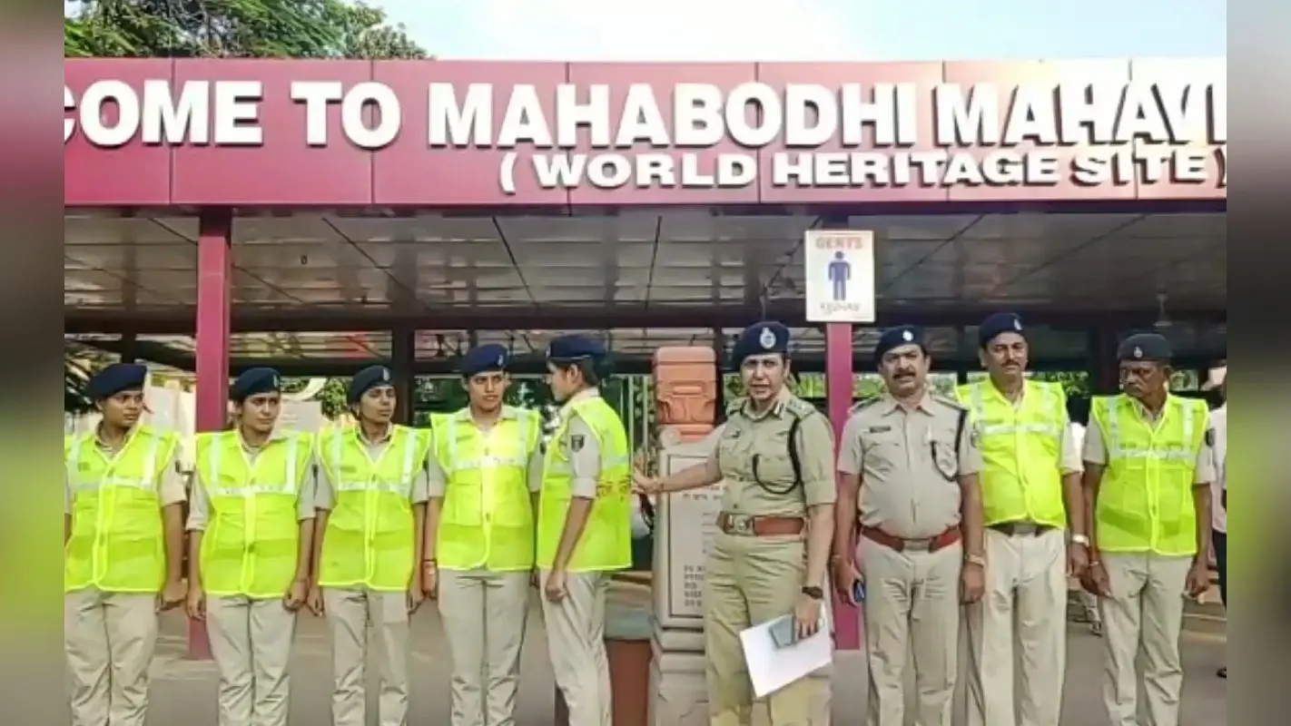 बोधगया में अब पर्यटकों को नहीं होगी परेशानी, पर्यटक पुलिस करेगी टूरिस्ट की सुरक्षा और मदद