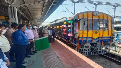IRCTC/ Indian Railways News : 110 किलोमीटर प्रति घंटे की रफ्तार से दौड़ेगी टावर कार, जानें ब्रेकडाउन साइट पर कैसे पहुंचेगी मदद