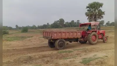 हजारीबाग में तस्करों की दबंगई, बालू उठाव करने से रोका तो CO की अंगूठी छीनी, दी जान से मारने की धमकी