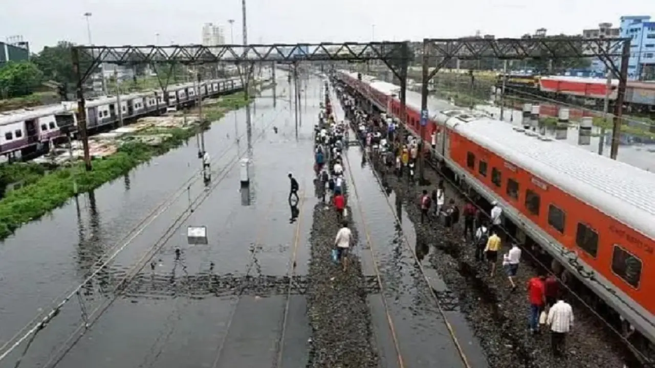 विक्रमशिला एक्सप्रेस 31 मार्च से चलेगी नियमित, भागलपुर-गांधीधाम साप्ताहिक अब 26 जून तक