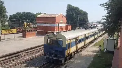 IRCTC/Indian railways : एक्सप्रेस ट्रेनों में सफर से क्यों कतरा रहे आम यात्री ? पढ़िए ये रिपोर्ट