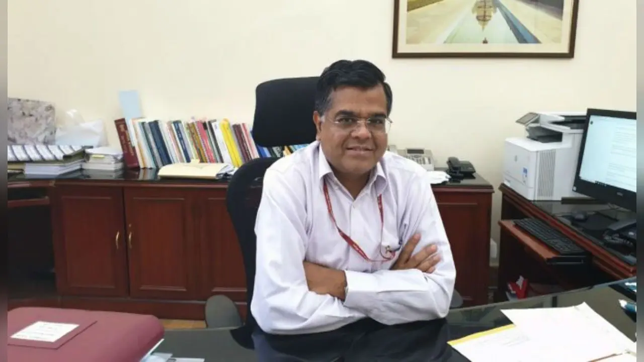 ‘कोरोना वायरस का संक्रमण कम होने पर दूसरा प्रोत्साहन पैकेज जारी कर सकती है सरकार’