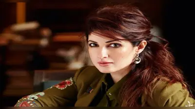 Twinkle Khanna Birthday: 50 की हुईं ट्विंकल खन्ना, समुद्र के अंदर परिवार संग यूं मनाया बर्थडे,फैंस बोले-जलपरी
