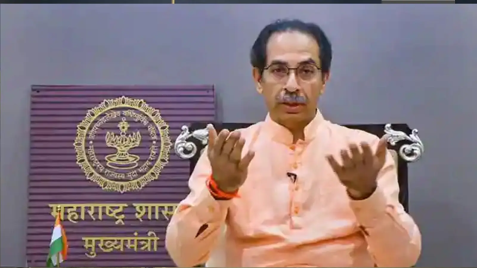 वैक्सीन की कमी पर गरमाई राजनीति, सामना में छपा लेख- महाराष्ट्र के लोग कायरों की औलाद नहीं भ्रम ना पाले केंद्र
