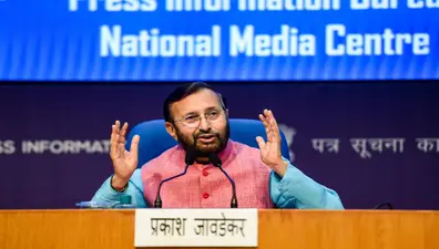 ब्लू इकोनॉमी के जरिए देश में रोजगार पैदा करेगी मोदी सरकार, ‘गहरे समुद्र मिशन’ के जरिए आर्थिक विकास को मिलेगा बढ़ावा