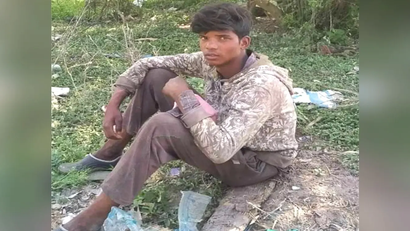 25 दिन में पैदल तय की 1400 किलोमीटर की दूरी, दिल्ली से मध्यप्रदेश के लिए निकला गुड्डू ठाकुर पहुंच गया झारखंड