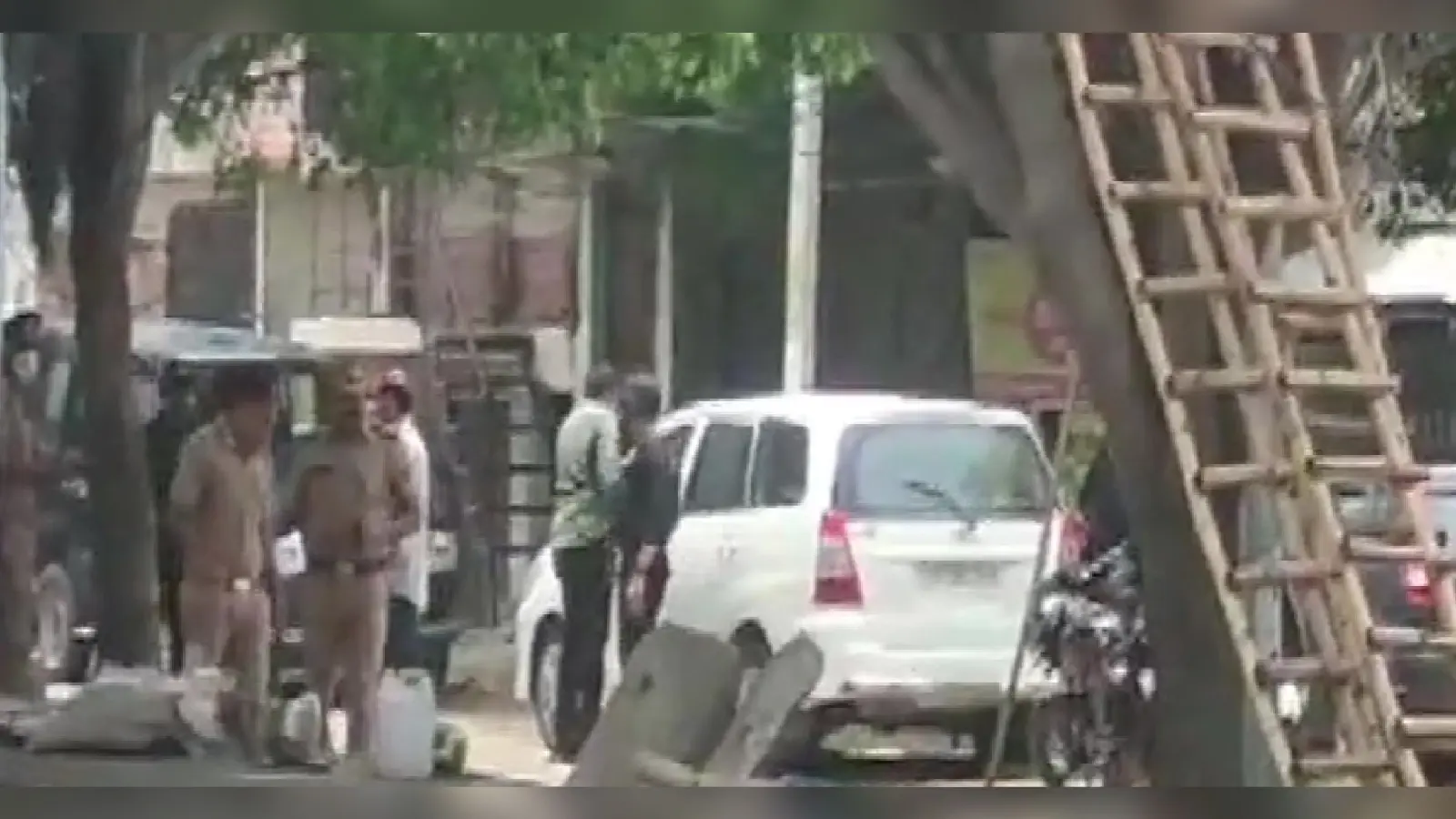 पाकिस्तानी आकाओं के इशारे पर लखनऊ में तबाही मचाने आए थे 2 लश्कर आतंकी, ATS ने धर दबोचा, आज शाम बड़ा खुलासा