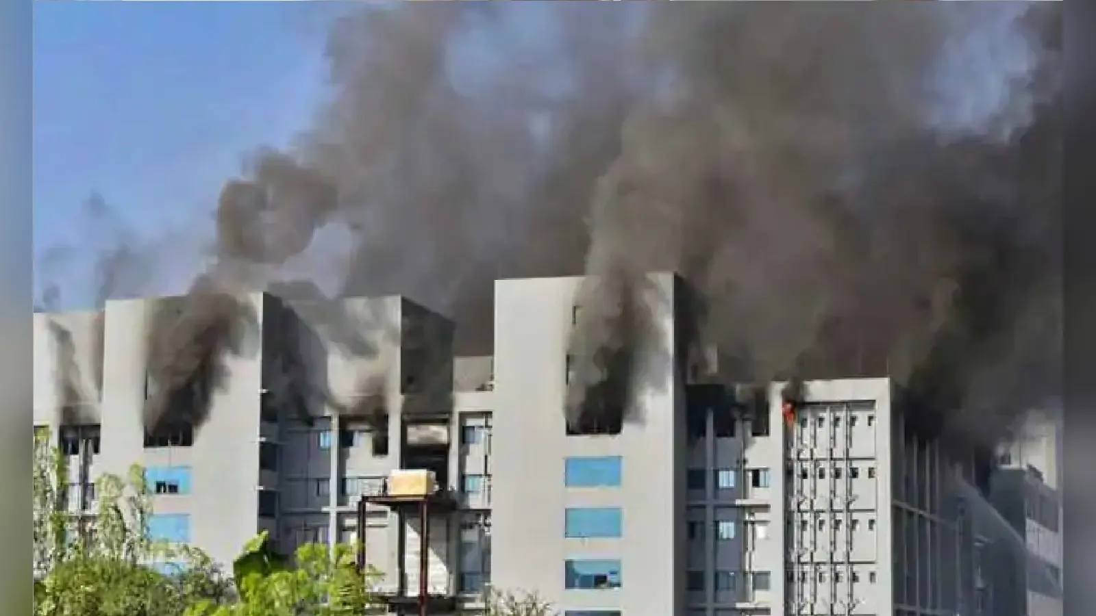 Serum Institute Fire Update : सीरम इंस्टीट्यूट के प्लांट में लगी आग, यूपी, बिहार के रहने वाले मजदूरों की हुई मौत