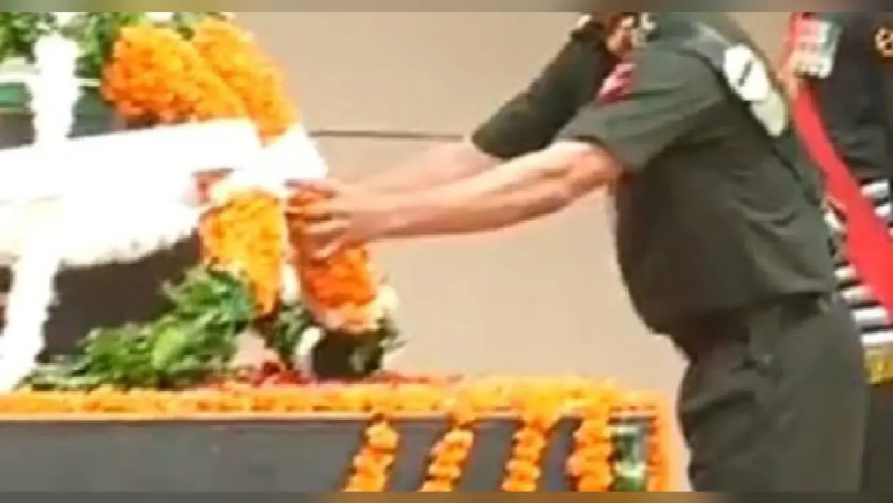 शहीद हुआ जवान, गर्भवती पत्नी ने वीडियो कॉल पर किया अंतिम दर्शन
