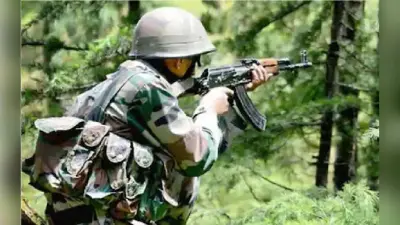 आतंकी कर रहे थे घुसपैठ की कोशिश, सेना के जवानों ने किया ढेर, तीन जवान शहीद