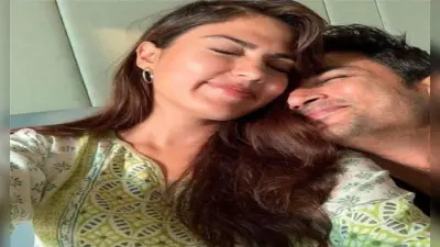 रिया चक्रवर्ती ने सीबीआई को लिखी चिट्ठी, मौत से एक दिन पहले सुशांत से मुलाकात को लेकर कही ये बात