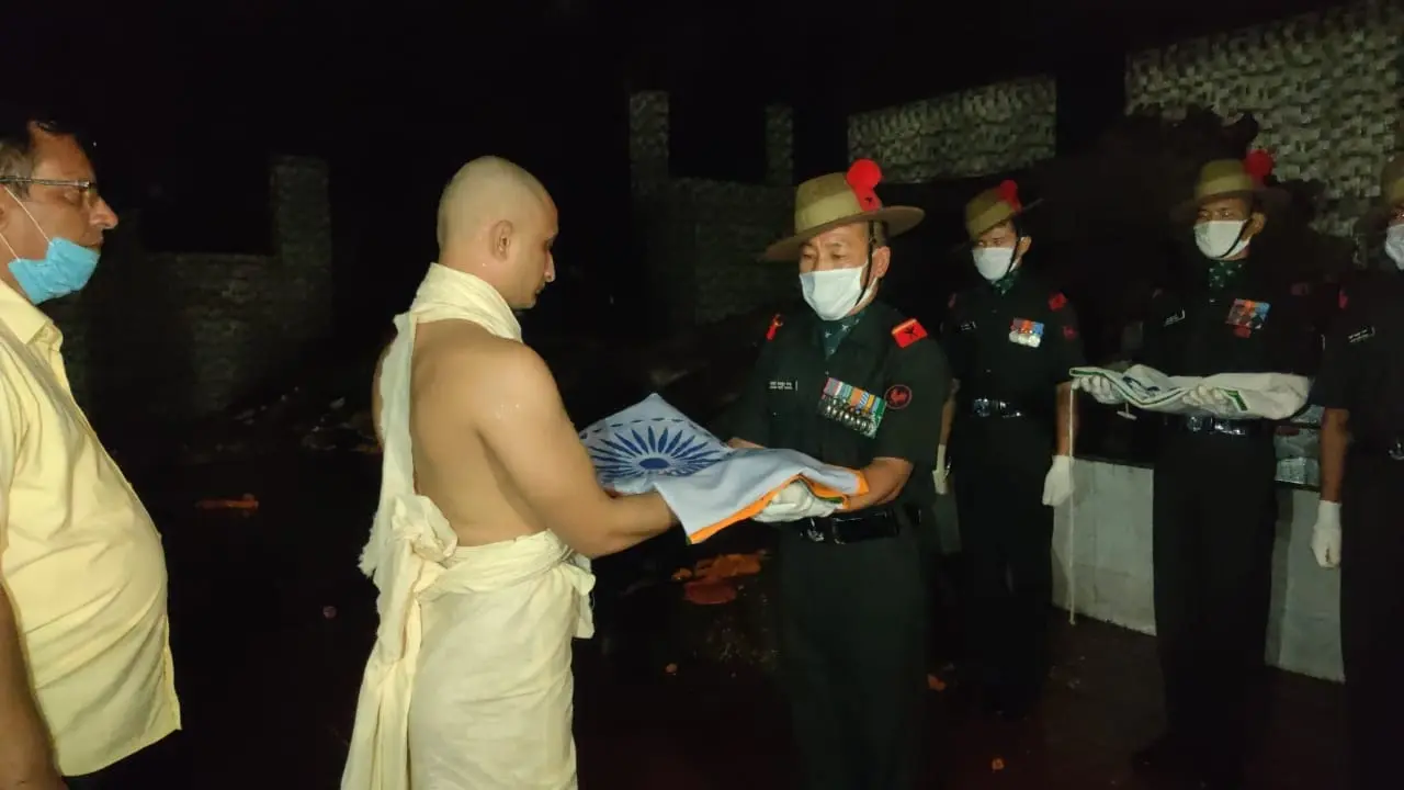 असम में शहीद हुए असम रायफल -17 के वारंट ऑफिसर प्रमोद कुमार मिश्र , बच्चों ने कहा- देश के लिए जीना पिता से सीखा