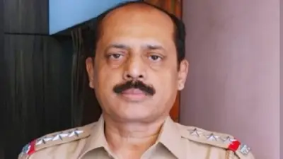 एंटीलिया केस में NIA ने एनकाउंटर स्पेशलिस्ट को किया गिरफ्तार, जानें कौन है सचिन वाजे?