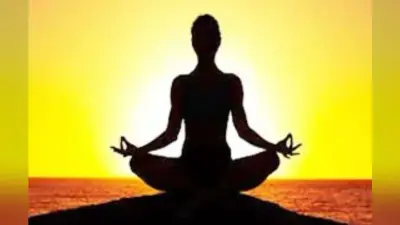 विश्व योग दिवस पर देवघर कॉलेज मैदान में 10 हजार लोग करेंगे योगाभ्यास, 5 बजे से होगा जुटान, मिलेगा मुफ्त टीशर्ट