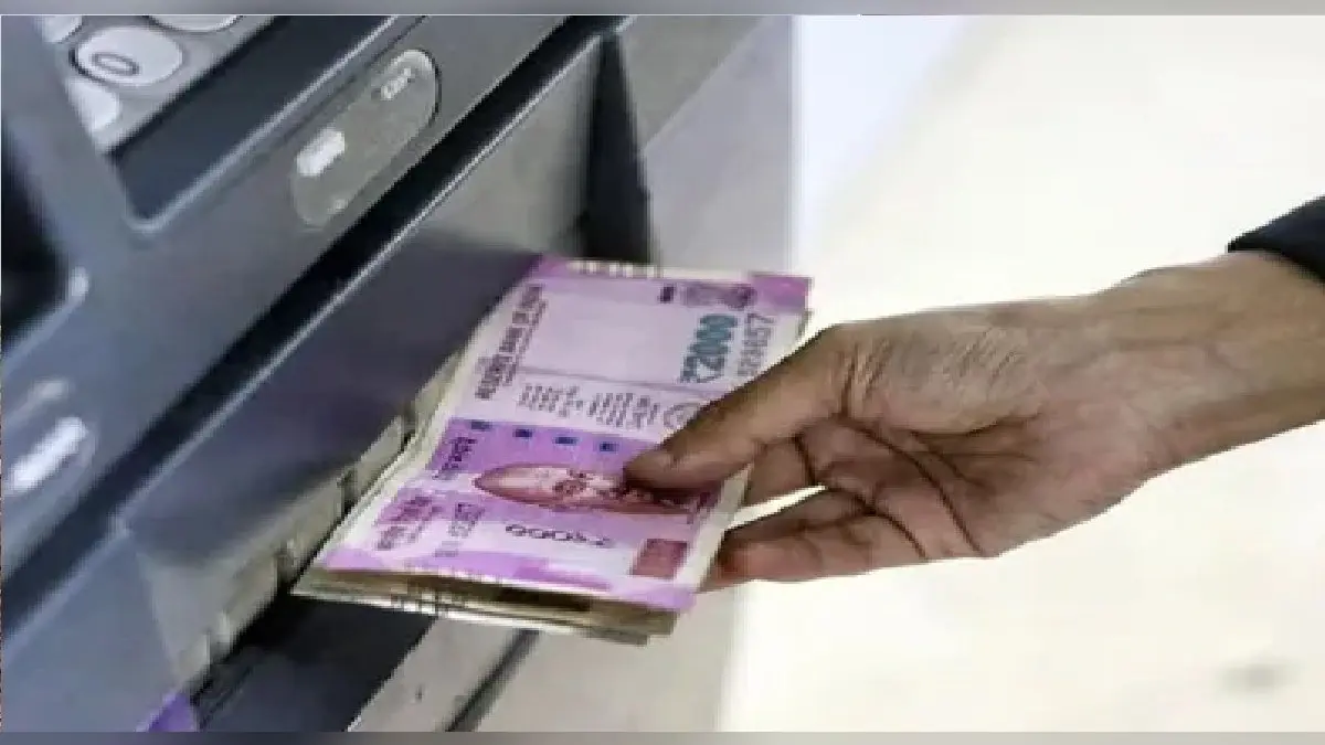 SBI दे रहा है हर महीने 60 हजार कमाने का मौका, जानें कैसे ले सकते हैं लाभ