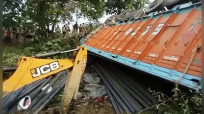 भारतीय मूल की सिरिशा बंदला के साथ अंतरिक्ष यात्रा पर आज निकले वर्जिन गैलेक्टिक के रिचर्ड ब्रैनसन, ..देखें लाइव