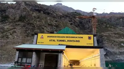 बिहार के उद्योग विभाग के प्रोग्राम में बार गर्ल्स के डर्टी डांस… लोगों ने पूछा- ऐसे मिलेगा रोजगार?
