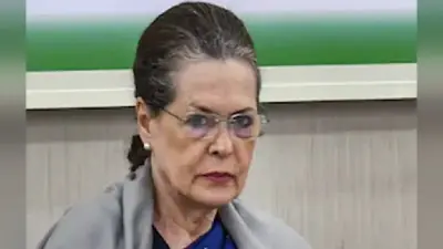 लग सकता है झटका! फिर बढ़ेंगे रसोई गैस के दाम, वाहन चलाना भी होगा महंगा