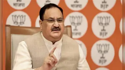 लाखों रुपये प्रतिमाह कमाने वाले डॉ अजय गरीबी रेखा के नीचे, राशन कार्ड में पत्नी को बताया पुत्री