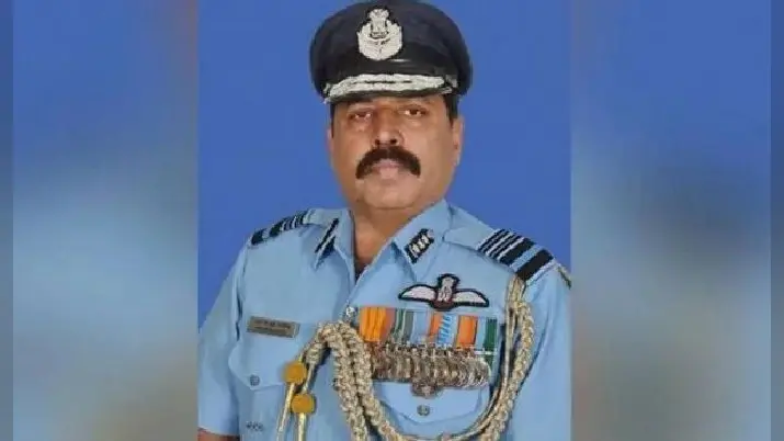 विश्व कप शतरंज फाइनल में भारत के सबसे कम उम्र के ग्रैंडमास्टर आर प्रज्ञानानंदा का मुकाबला मैग्नस कार्लसन से