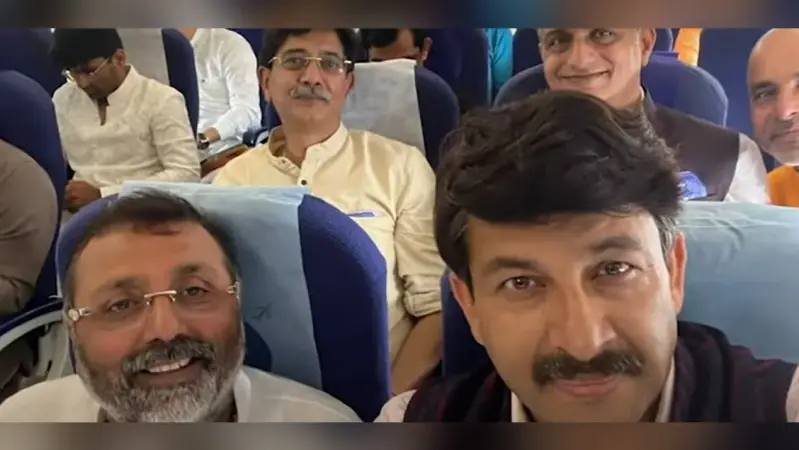 इन दिग्गजों को लेकर देवघर लैंड हुई पहली कॉमर्शियल फ्लाइट