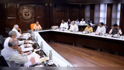 UP Cabinet Decision: सूक्ष्म उद्यमियों की दुर्घटना में मृत्यु होने या अपंगता पर 5 लाख रुपये देगी सरकार