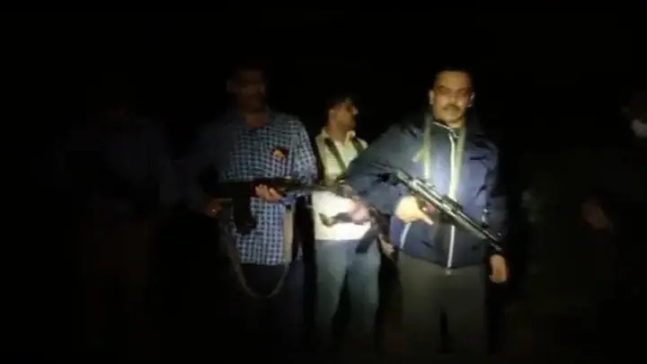 साढ़े पांच लाख के इनामी डकैत गौरी यादव ढेर, यूपी STF ने मुठभेड़ में मार गिराया