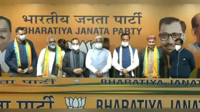 सपा पूर्व विधायक धर्मपाल ने ली BJP की सदस्यता, बीजेपी MLA राम प्रताप सिंह चौहान को टिकट कटने का डर