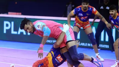 Pro Kabaddi League: जयपुर पिंक पैंथर्स ने यूपी योद्धा को 32-29 से हराया, नहीं चला प्रदीप नरवाल का जादू