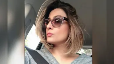लगातार फोन इस्तेमाल करना एक्ट्रेस उर्वशी ढोलकिया को पड़ा महंगा, हुई ये बीमारी