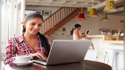 Skills Development : डिजिटल स्किल्स से मिलेगी करियर को रफ्तार
