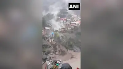उत्तराखंड के टिहरी में बादल फटने से मूसलाधार बारिश, कई घरों और दुकानों को भारी नुकसान, SDRF की टीम रवाना