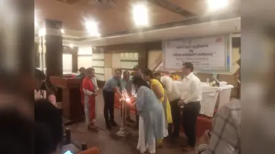 Varanasi News: वाराणसी में नाविकों की महापंचायत आज, सभी 84 घाटों पर बंद रहेगा नौका संचालन