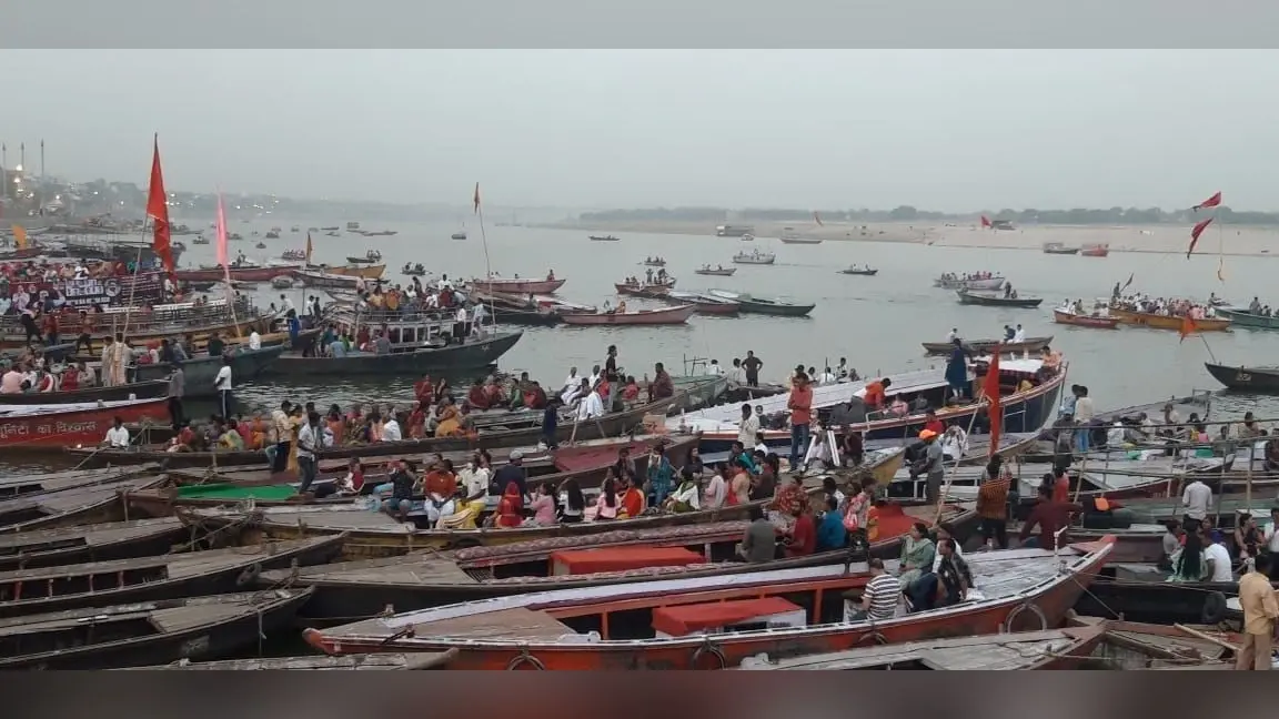 Varanasi News: तंत्र पूजा से काबू में आएंगे नींबू के दाम, काशी में काली के चरणों में दी गई इस फल की बलि