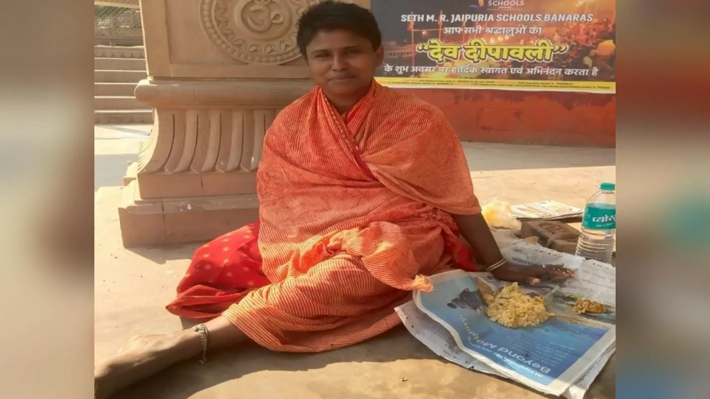 Viral: कम्प्यूटर सांइस की पढ़ाई, पैरालिसिस के बाद पति ने छोड़ा… पढ़िए वाराणसी की स्वाति के बारे में