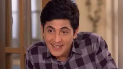 Bhabhiji Ghar Par Hain : इस वजह से ‘विभूति नारायण मिश्रा’ ने छोड़ दी थी मुंबई, ऐसी है पर्सनल लाईफ