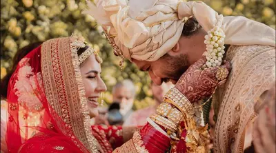 विक्की कौशल ने शेयर की नई नवेली दुल्हन कैटरीना कैफ की तसवीर, कैप्शन में लिखा- नये सफर की शुरुआत