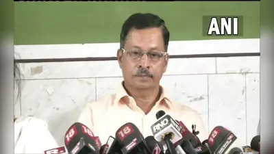 श्रद्धा के पिता विकास वाॅकर आये मीडिया के सामने, कहा-पुलिस ने मदद की होती, तो मेरी बेटी आज जिंदा होती