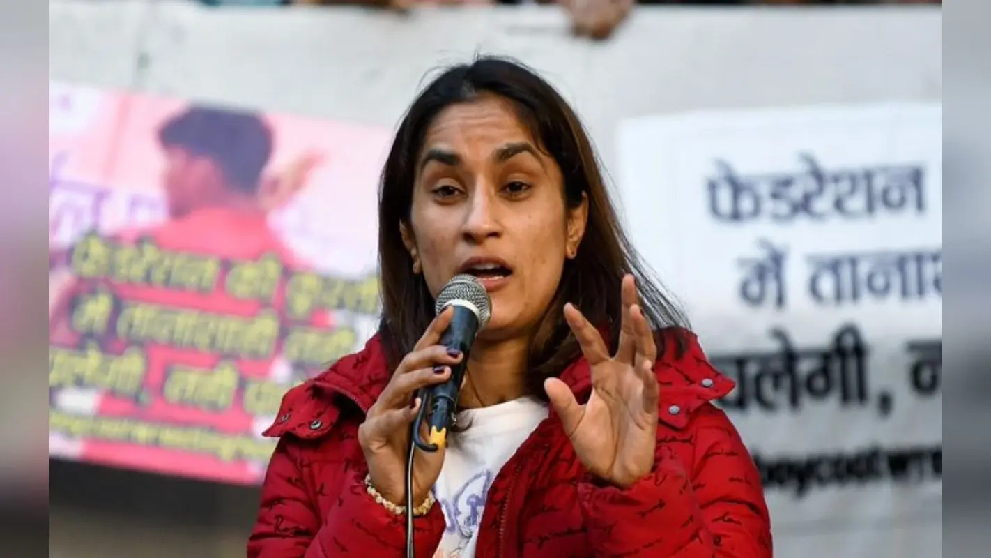 Vinesh Phogat ने योगेश्वर दत्त पर लगाये जांच तथ्यों को लीक करने का आरोप, खेल मंत्री से की कार्रवाई की मांग