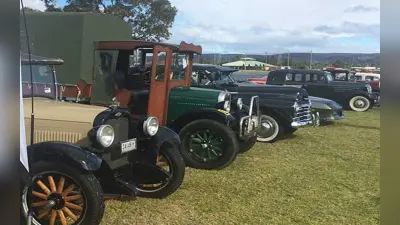 Vintage Car Show: वडोदरा के लक्ष्मी विलास पैलेस में 200 विंटेज कारों की लगेगी प्रदर्शनी