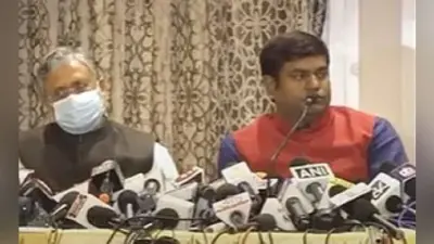 Bihar News: राजभवन के ज्वाइंट सेक्रेटरी की कार में VIP पार्टी के बोलेरो ने मारी टक्कर, बाल-बाल बचे अधिकारी