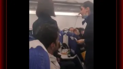 इंडिगो स्टाफ ने फ्लाइट में यात्री से कहा Shut up! I’m not your servant, देखें Viral Video