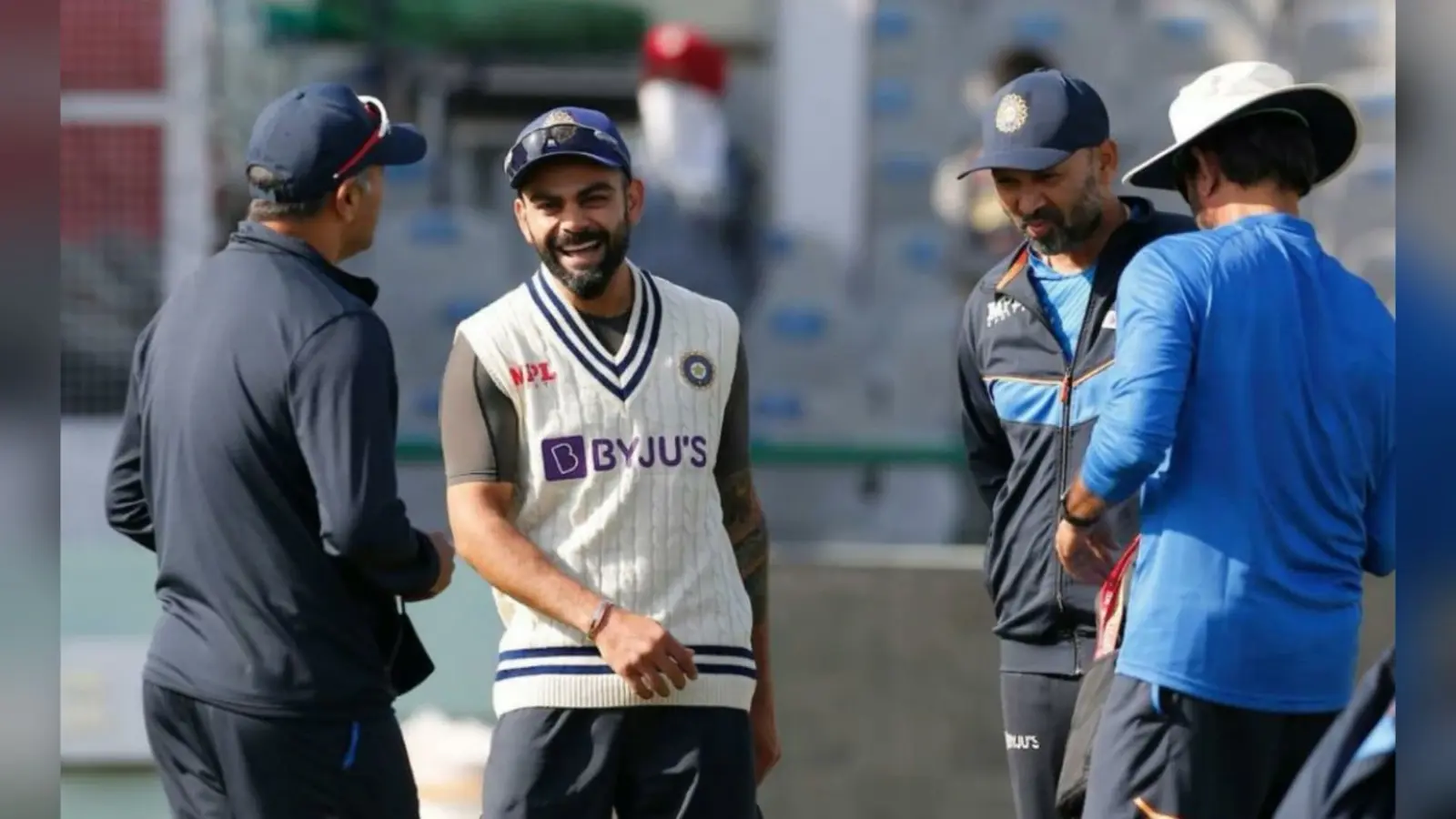 T20 World Cup: विराट कोहली ने राहुल द्रविड़ को पछाड़ा, अपने नाम किया ये बड़ा रिकॉर्ड