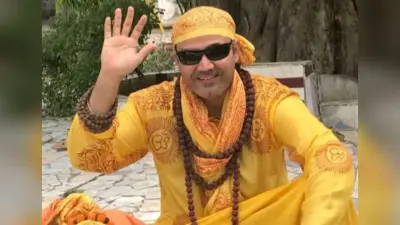 IPL 2020 CSK vs RCB : ‘मतलब काम करो या ना करो, सैलरी तो मिलेगी’, ‘वीरू की बैठक’ में देखिए फनी अंदाज में सहवाग कैसे करते हैं टीमों की खिंचाई Video