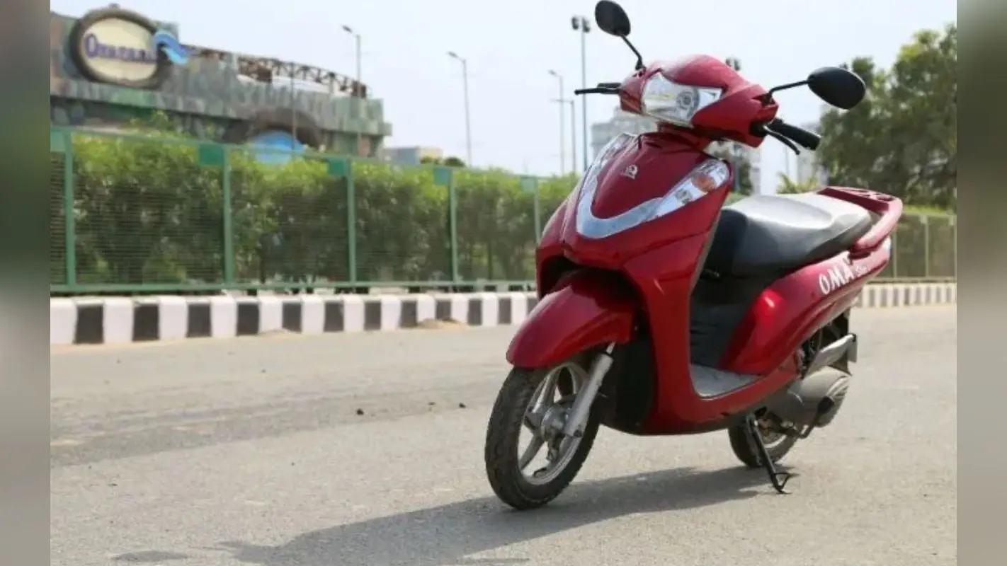 Lohia Oma Star Li मात्र 51,000 रुपये में घर ले जाएं, सिंगल चार्ज में 60Km चलने का दावा