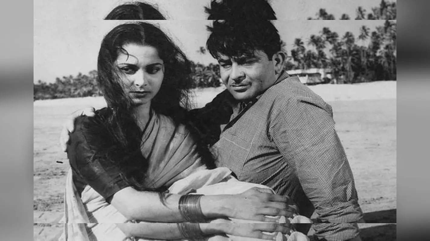 जब वहीदा रहमान की ट्रेन पर फैंस ने शुरू कर दिया था पथराव… गुस्से से लाल हो गए थे राज कपूर, जानें ये किस्सा